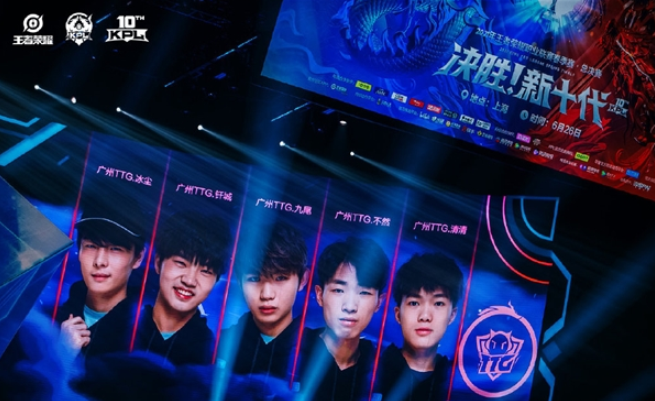 响却不容忽 响却不容忽