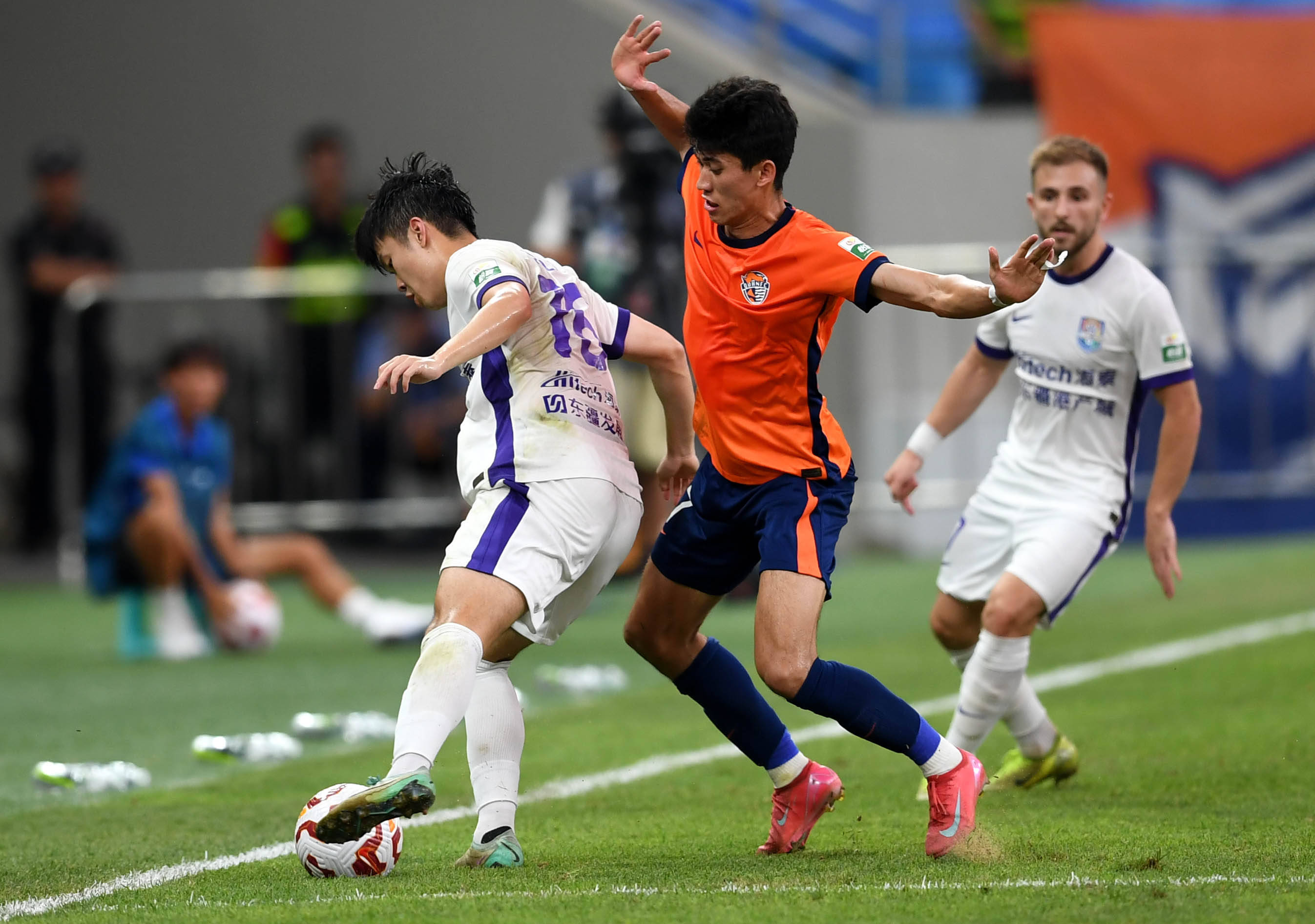 不只是代表 不只是代表